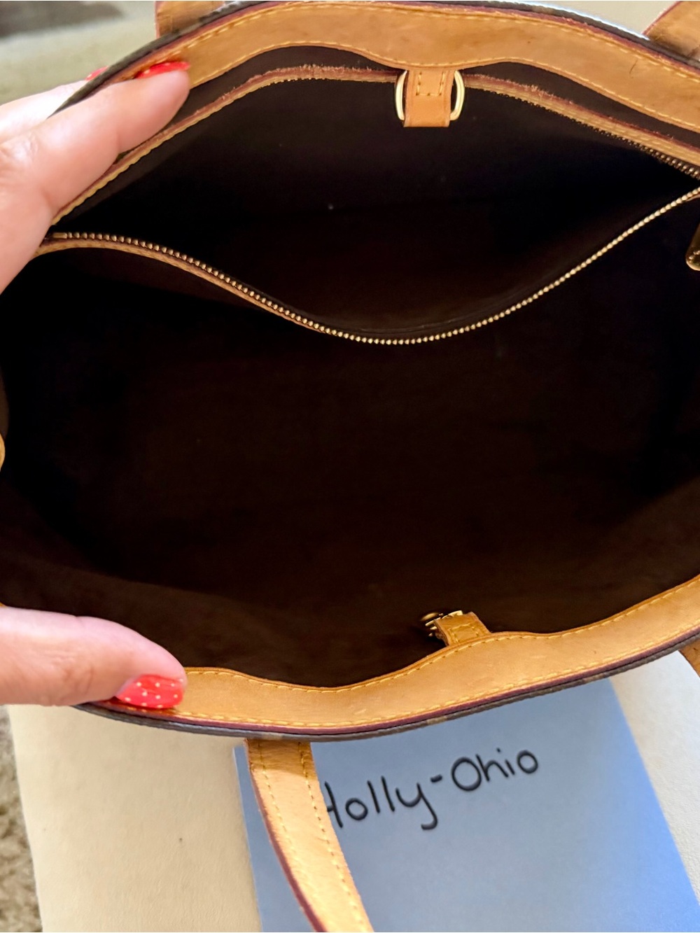 🤎 Louis Vuitton Monogram Wilshire PM Tote 🤎 - Picture 7 of 15
